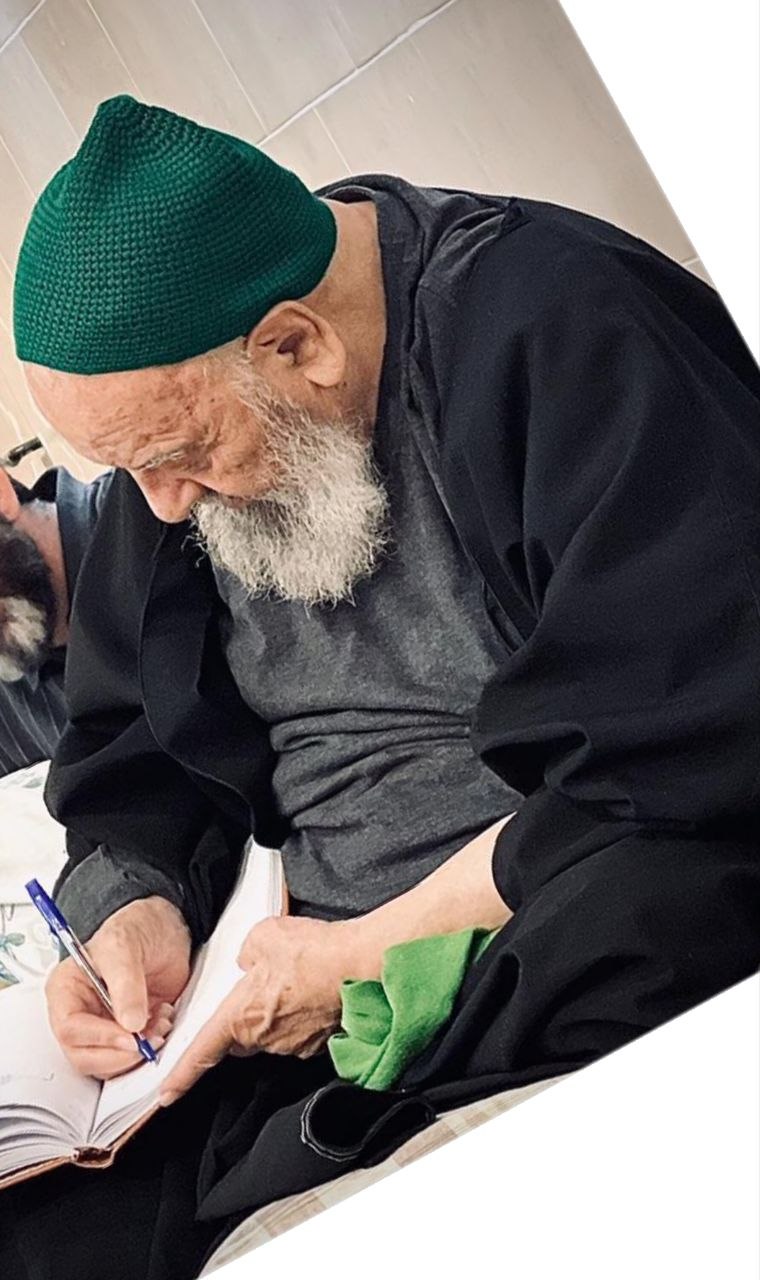حضرت آیت‌الله‌کربلایی‌آقاسیداحمدنجفی (تخلص)